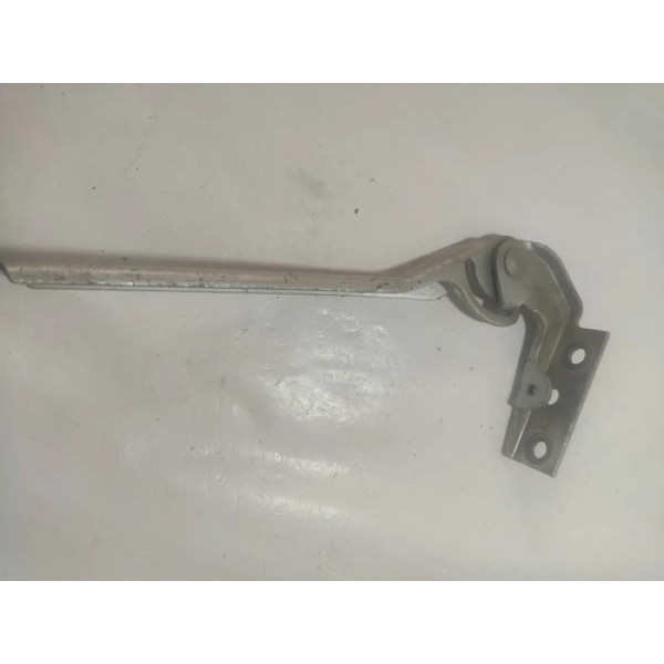 Dobradiça Capô Passat/alemão Direita 1999/2000 Cx120d