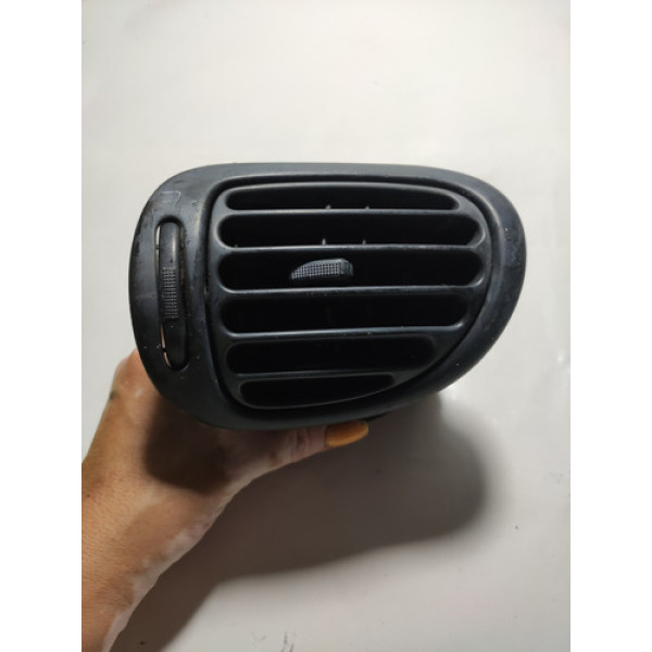 Difusor De Ar Lado Direito Peugeot 206 99/10 Cx132