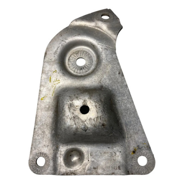 Suporte Agregado Diant. Esq. Audi A4 95/99 Cx72