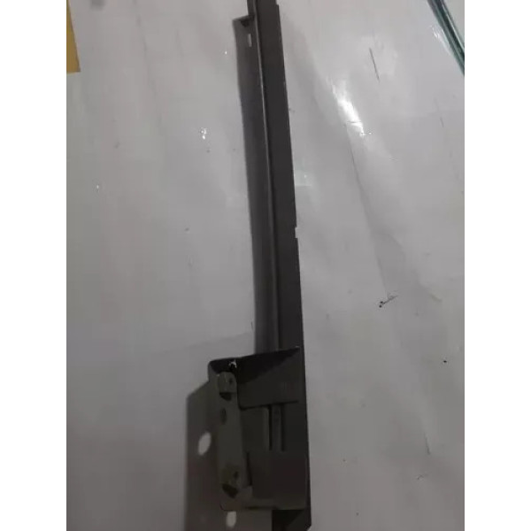 Guia Canaleta Diant Esq Renault Sandero 1.6 2018