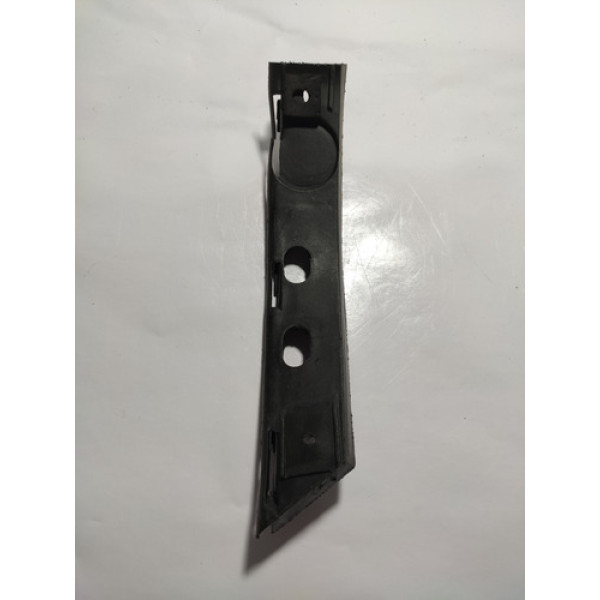 Guia Para-choque Traseiro Ld Gm Celta 01/16 Cx170