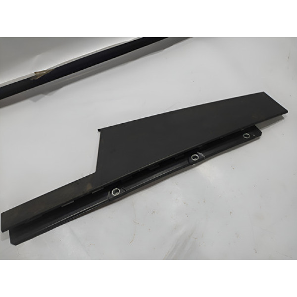 Moldura Coluna Porta Trasei Direita Jeep Renegade 2016 Cx333 Preto