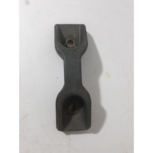 Gancho Da Caçamba Gm Chevrolet Fiat Strada 97 A 03 Cx106 3°a