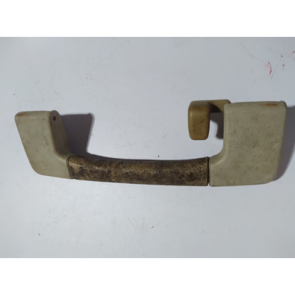 Alça De Teto Pega Mão Traseiro Direito Omega Gls Cx107