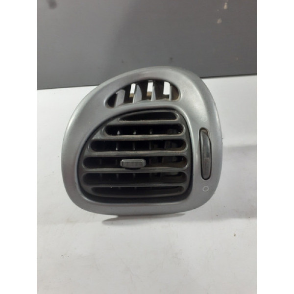 Difusor De Ar Esquerdo Citroen Xsara Picasso 01/12 Cx141