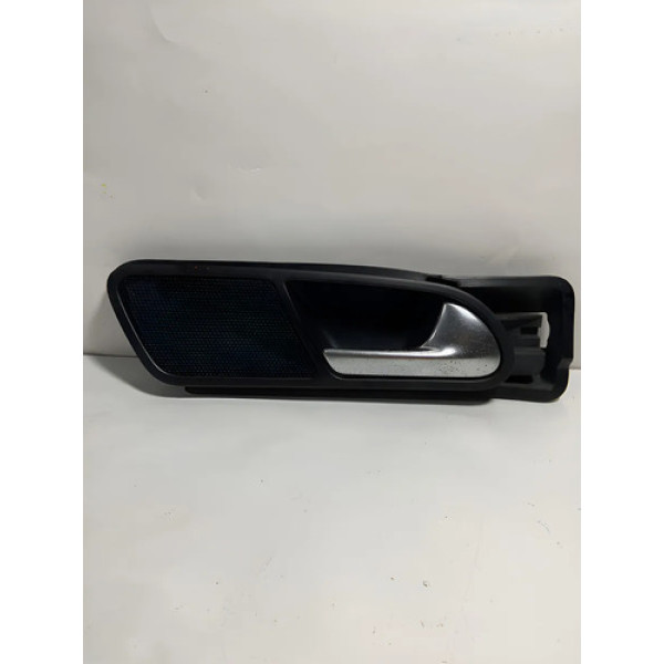 Maçaneta Interna T. Direito Vw Fugiam 2.0 11/15 Cx440 Traseira