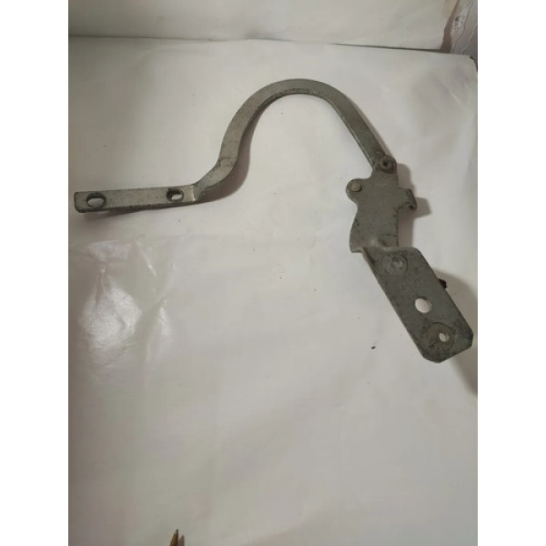 Dobradiça Capô Direito Gol/parati/saveiro G2 95/99 Cx120d
