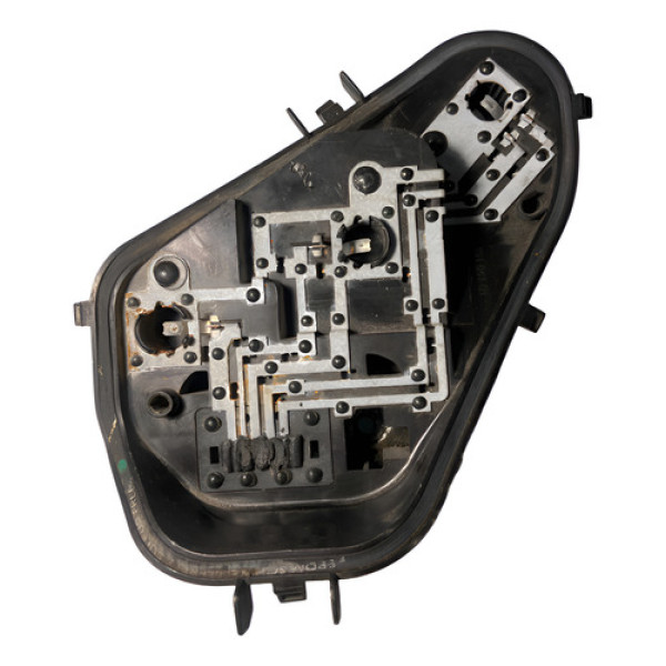 Circuito Soquete Lanterna Esq Renault Logan 2015 Cx305 Esquerdo/motorista Não Possui