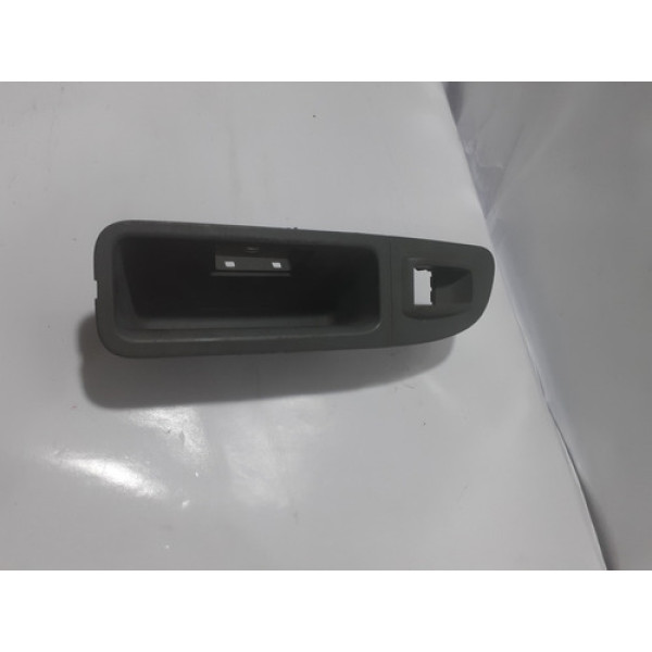 Moldura Botão Vidro  Tras/esq Fiat Grand Siena 2014 Cx242