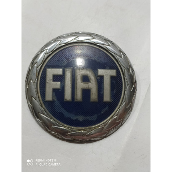 Emblema Fiat Grade Do Radiador Original 51718648 Cx320