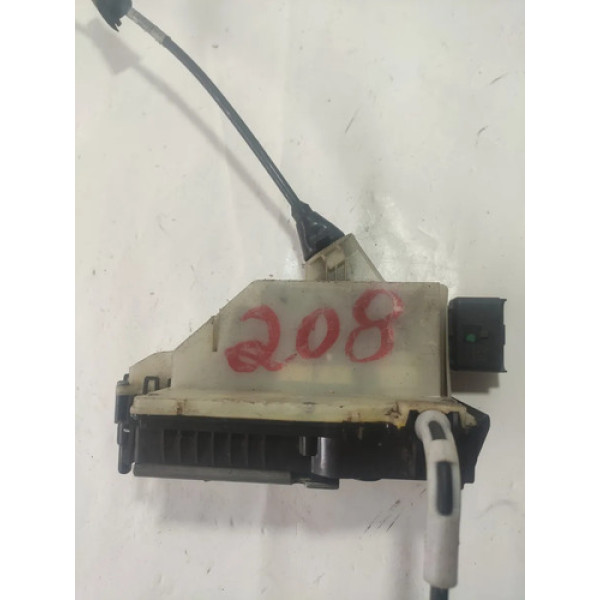 Fechadura Porta Dianteira Direita Peugeot 208 13/19 Cx446