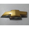 Emblema Gravata Dourada Tampa Traseira Gm Vectra 2009 A 2011