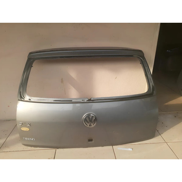 Tampa Traseira Do Volkswagen Fox Trend 2006 A 2010  Prateado Prateado