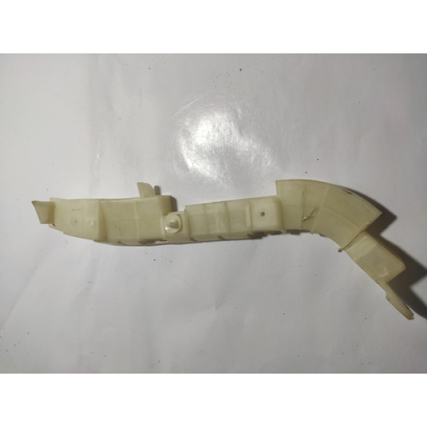 Guia Para-choque Traseiro Direito Captiva 3.6 08/12 Cx170