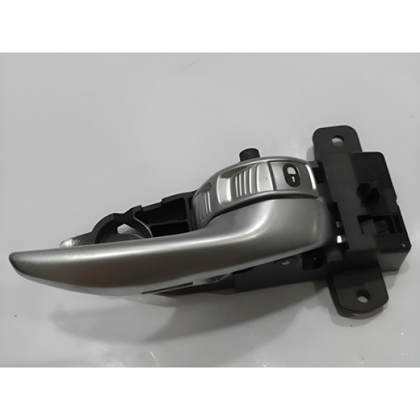 Maçaneta Interna Diant. Direita Jeep Renegade 19/20 Cx310 Dianteira