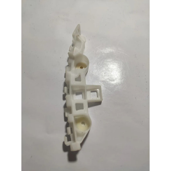 Guia Para-choque Dianteiro Le Vw Gol 13/23 Cx170