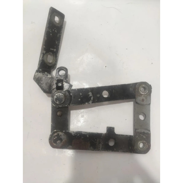 Dobradiça Capô Omega Lado Direito 1992/1998 Cx422