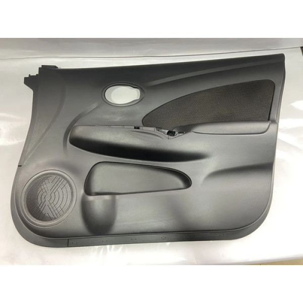 Forro Porta Dianteiro Direito Nissan Versa 2016/2020 P11