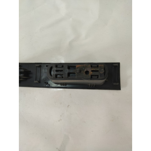 Moldura Botão Vidro Elétrico Traseiro Dir. Sentra 2012 Cx434