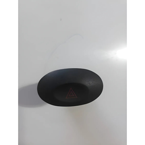 Botão Int. De Pisca Alerta  Para In Ubatorio  Qq Cx243 Preto