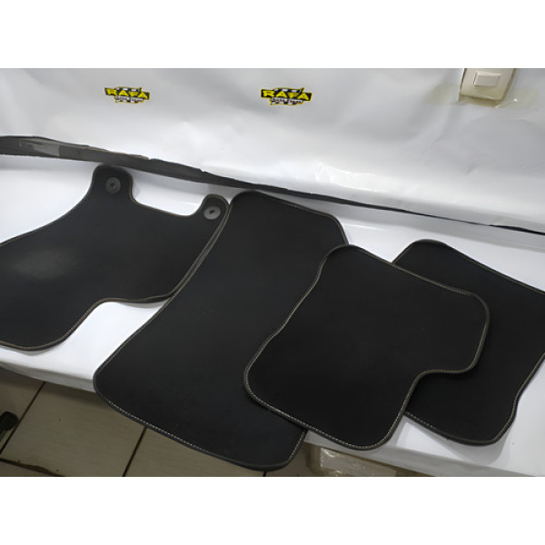 Jogo Tapete Tecido Jeep Renegade  2019/2021 1.8 Flex  Preto