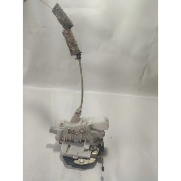 Fechadura Porta Traseira Esquerda Vw Voyage 12/16 Cx446