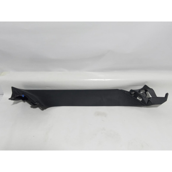 Acabamento Tampa Tras. Fiat Fastback 1.0 Turbo 2023 Cx421