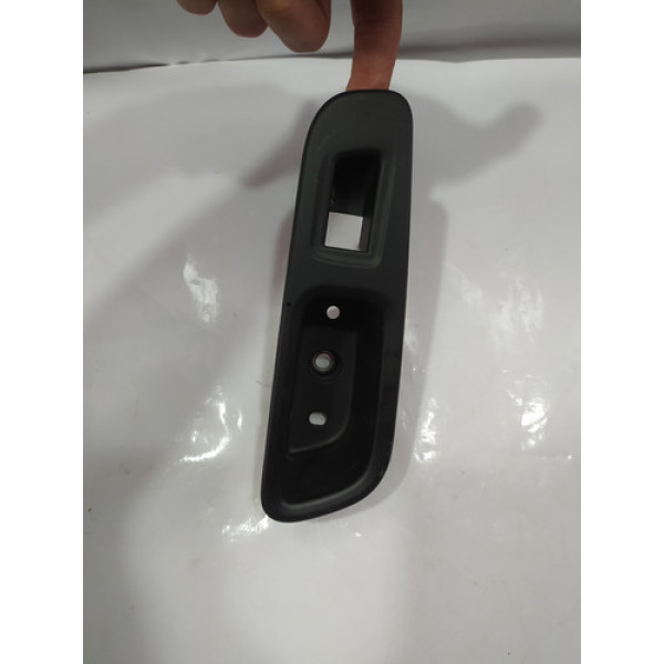 Moldura Botão Vidro Trasei Direito Jeep Renegade 16/20 Cx244