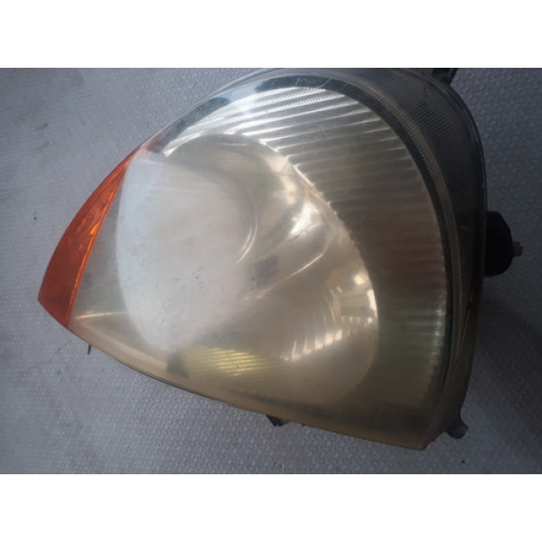 Farol Ford Ka 97/02 Lado Direito Com Avaria