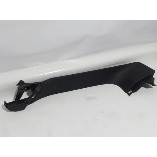 Acabamento Tampa Trás. Fiat Fastback 1.0 2021/24 Cx421