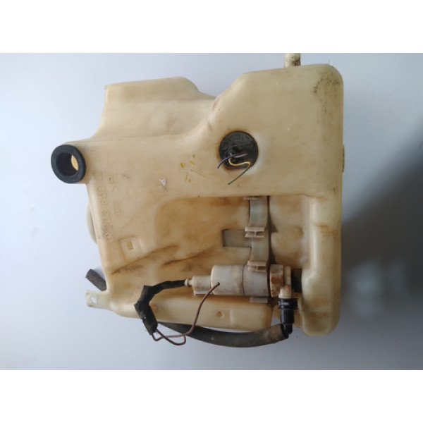 Reservatório Água Limpador Mercedes C-class 2003 P3 3 Andar