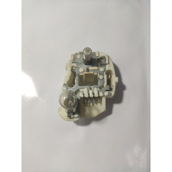 Circuito Lanterna Tampa Bmw 320 325 10/15 Cx147