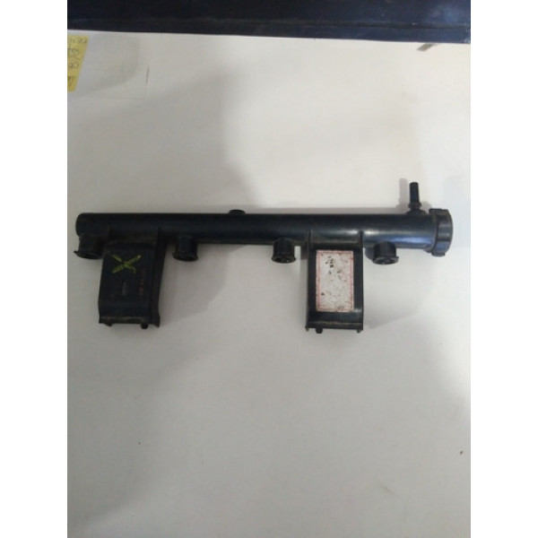 Flauta Dos Bicos Injetores Peugeot 206 207 Citroen C3 Cx77