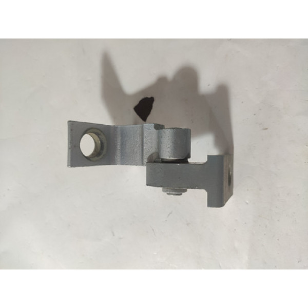 Dobradiça Porta Dianteira Gol/voyage Direito 08/16 Cx125a