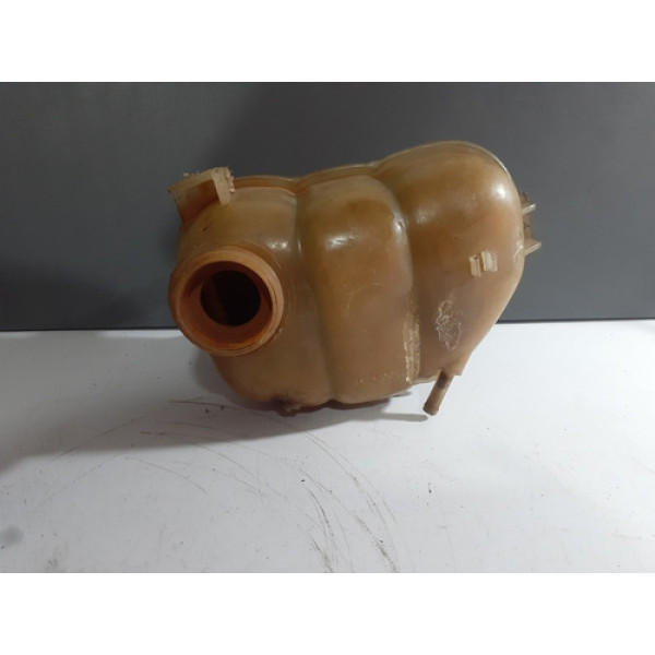 Reservatório De Água Do Radiador Gm Vectra P5 3°a(com Avaria