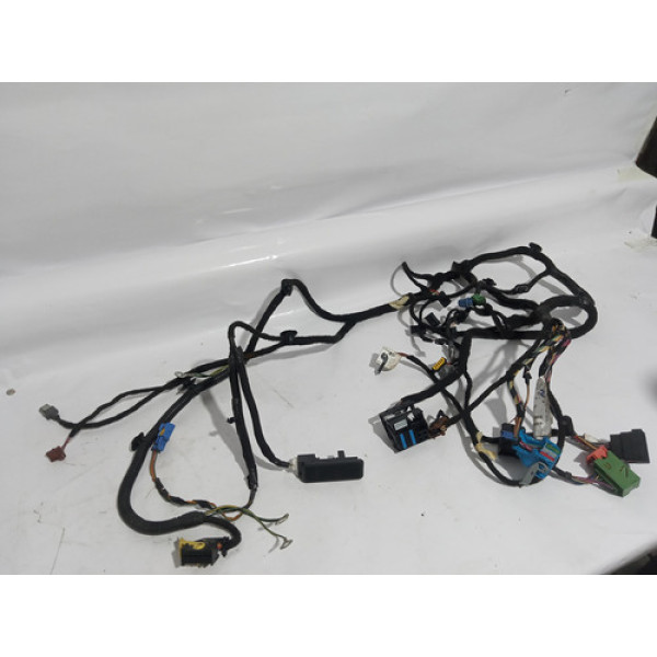 Chicote Painel Interno Peugeot 2008 Cx437  9818943780