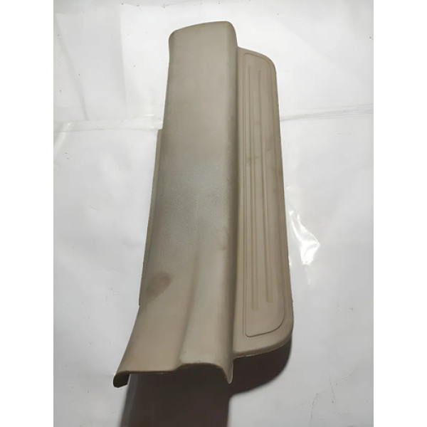Soleira Interna Traseira Caramelo Captiva 08/13 Cx455 Caramelo