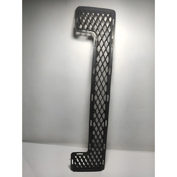 Grade Central Para-choque Gol/parati/saveiro 99/02 Cx148 Fosco