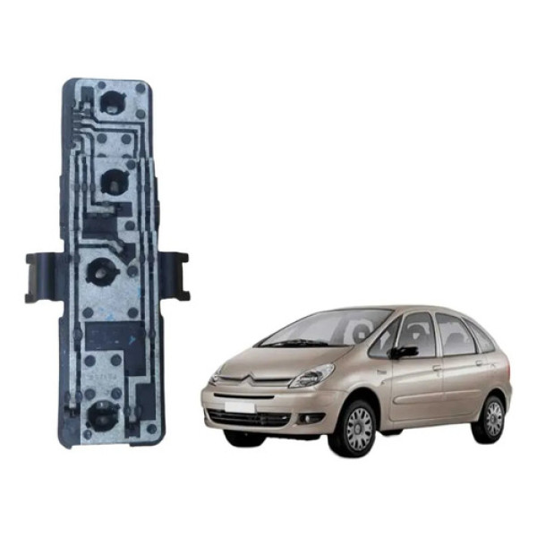 Soquete Lanterna Trase Esquerda Xsara Picasso99 A2004 Cx87