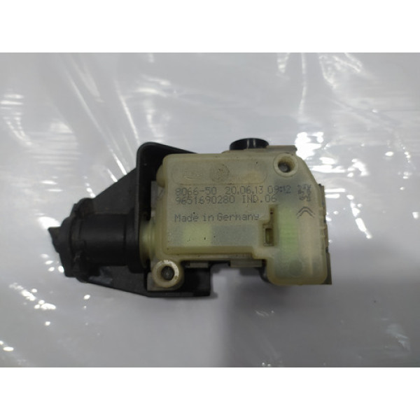 Trava Eletrica Portinhola Tanque Combustivel C4 Lounge Cx402