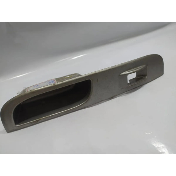Moldura Botão De Vidro Traseiro Direito Triton 2012 Cx242