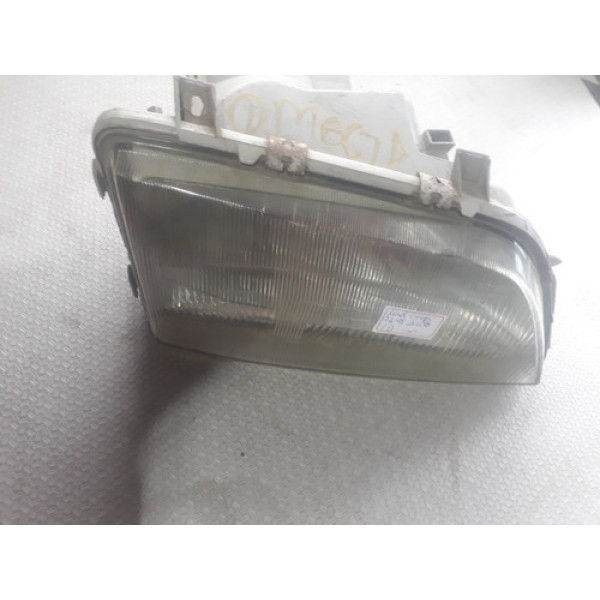 Farol Direito  Omega 1992/1998 Com Avaria