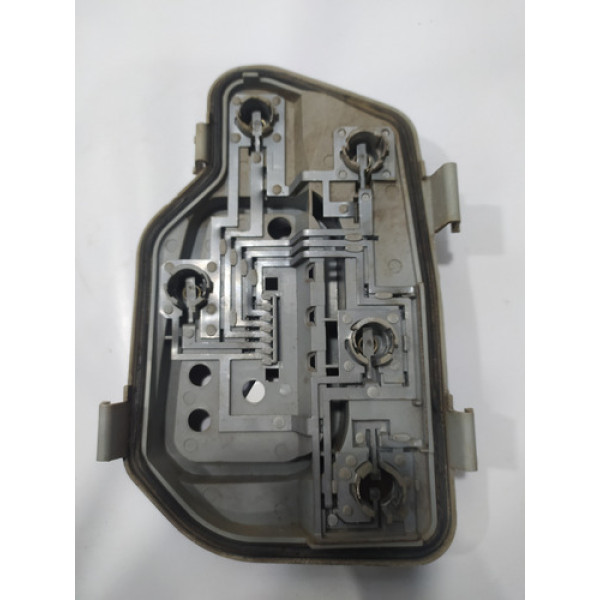 Circuito Soquete Lanterna L.e Polo Hatch 03 A 06 Cx52 