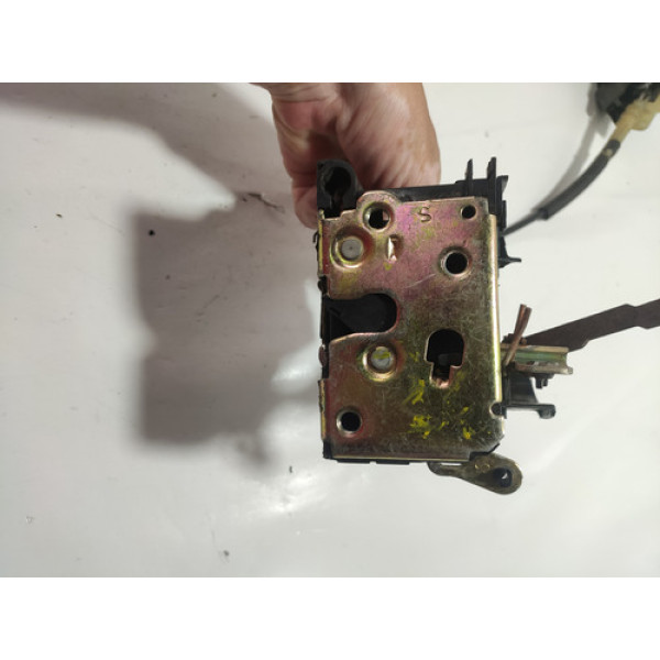 Fechadura Porta Traseira Esquerda Ford Fiesta 2006 Cx447