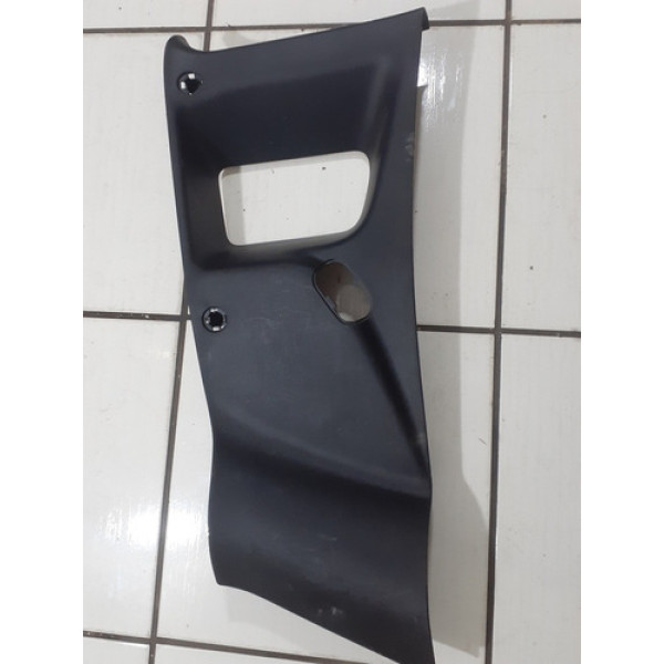 Acabamento Coluna Traseira Esquerda Jeep Renegade