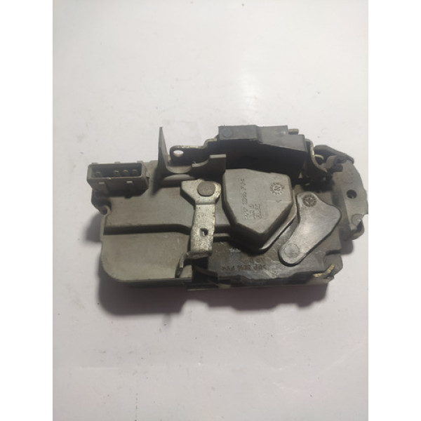 Fechadura Porta Traseira Direita Peugeot 206 207 99/11 Cx105
