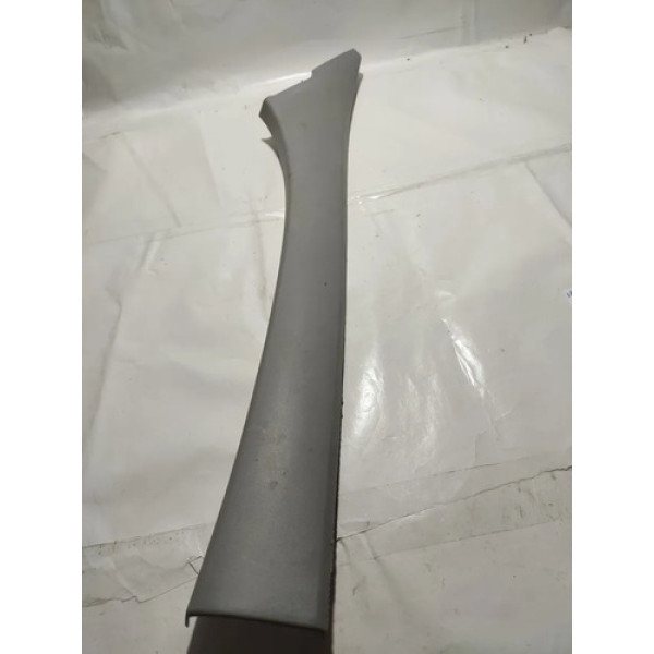 Moldura Coluna Dianteira Direita Gm Vectra 06/11 Cx384
