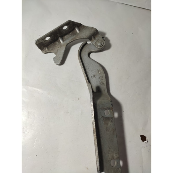 Dobradiça Capô Esquerdo Fiat Strada 2018 Cx120d