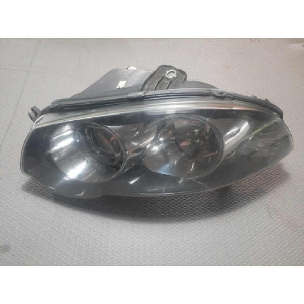 Farol  Esquerdo Palio Siena Strada 08 A 2013