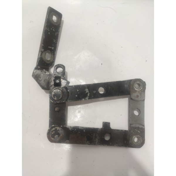 Dobradiça Capô Omega Lado Direito 1992/1998 Cx422